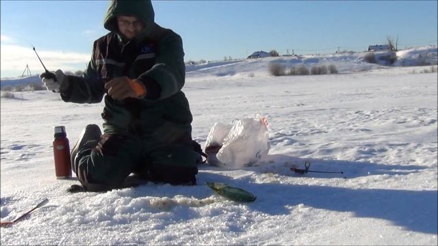 РЫБАЛКА НА ИРТЫШЕ - 2020 (СТАРИЦА)ВЕСЕННЯЯ ПЛОТВА.2 часть смотреть онлайн