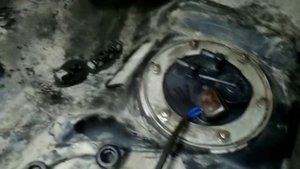 Замена датчика уровня топлива Mercedes A 170