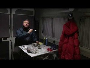 Живу в машине зимой. Дождливый каркемпинг. #вэнлайф