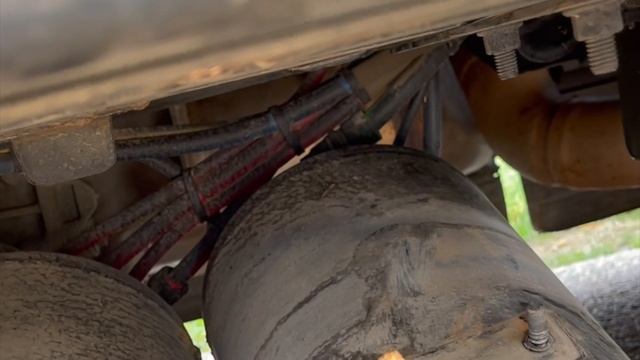 Volvo VNL washer fluid leak and location punjabi смотреть онлайн