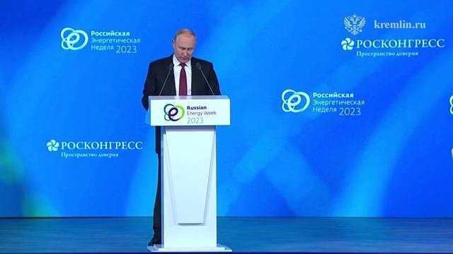Мировая экономика переходит к многополярной модели, в которой действуют несколько центров роста