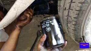 R2 Engine  Change Oil (Bongo Mazda)