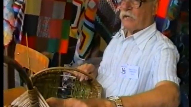 Jak powstają koszyki. Mieczysław Gajlewski z Radziej 23.03.2012r. 1.23 godz.m2p смотреть онлайн