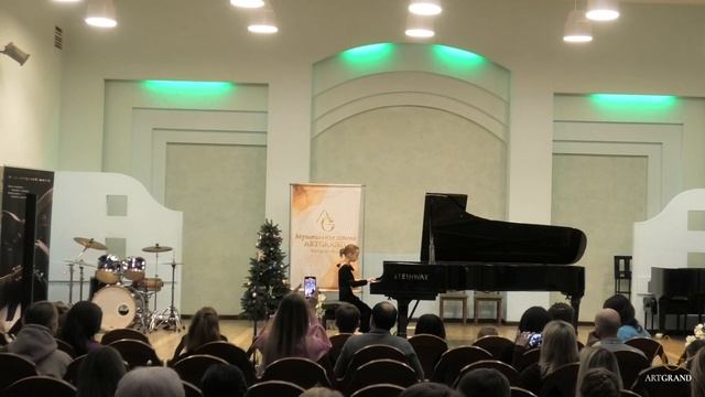 Харитонова Ева. А. Гречанинов «Мазурка». Пед. Чабровская Анна смотреть онлайн