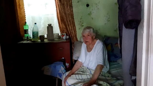 ЖИЗНЬ Мариупольцев СЕГОДНЯ. День и ночь плачу, чтоб только встать. Дневник волонтёра. смотреть онлайн