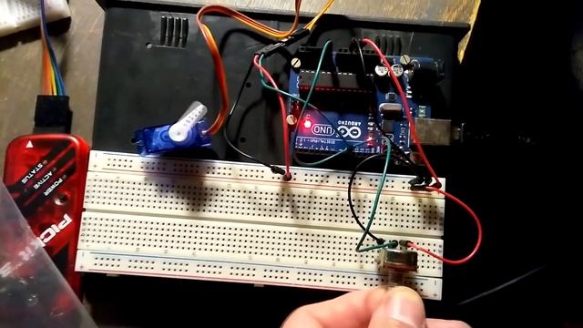 Arduino Uno. Нюансы работы сервопривода SG90.
