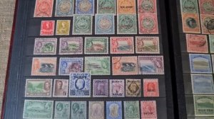 Не большая коллекция марок Англии и Британских колоний