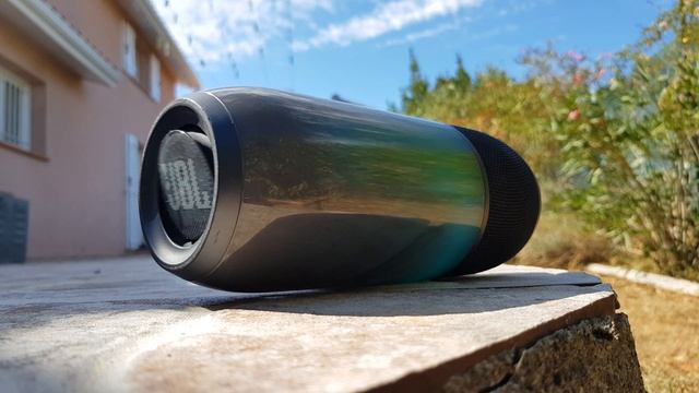 Jbl pulse 3 bass test - 100% VOLUME! Trap woofer bass test, Perfect Waves