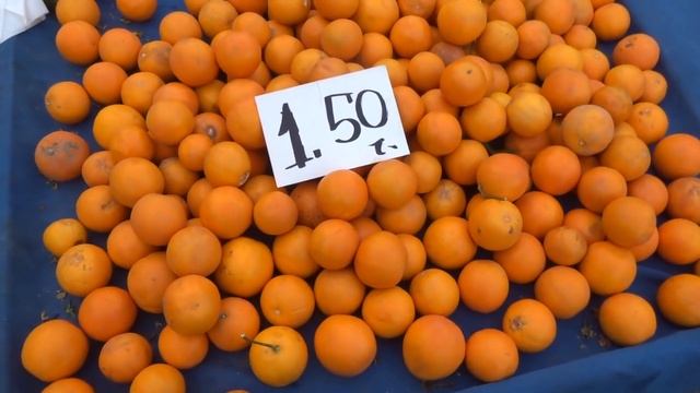 Алания Рынок 30 марта в Махмутларе Цены на овощи фрукты