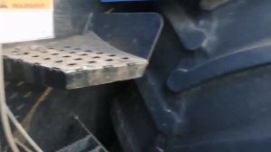 Трактор New Holland TJ 425