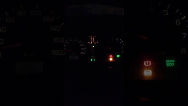 Mitsubishi pajero io 4g93 cold start after 28 hours. -21℃ смотреть онлайн