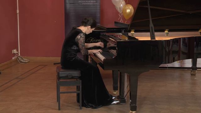 Дарья Карплюк (фортепиано) Л.в.Бетховен. Аппассионата 1 часть смотреть онлайн