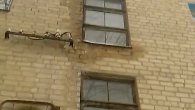 Новомосковск Кирпичи на голову смотреть онлайн