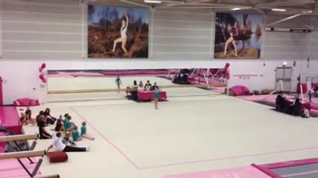 Nadia Gibson - Level 3 Floor Routine - 2012 - Pink Ladies смотреть онлайн