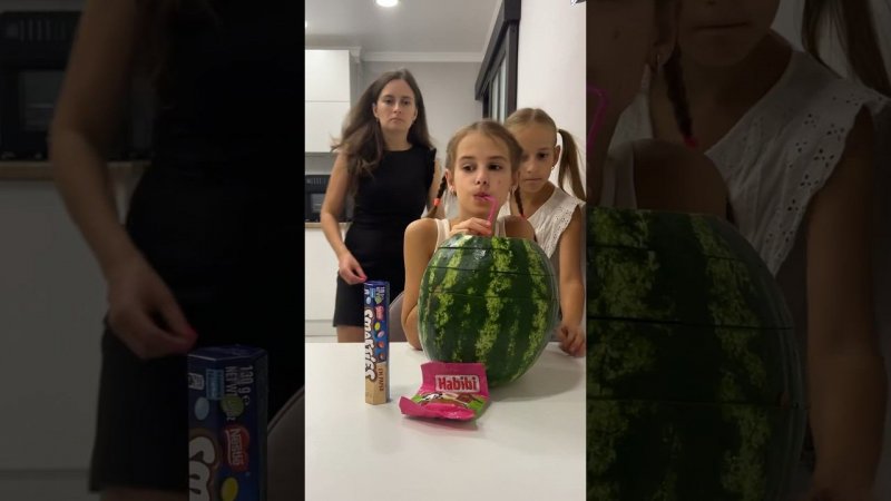 Короче говоря Алинка снова ест вкусняшки #shorts #funny