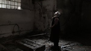 Съемка портрета в заброшке без идеи и сюжета
