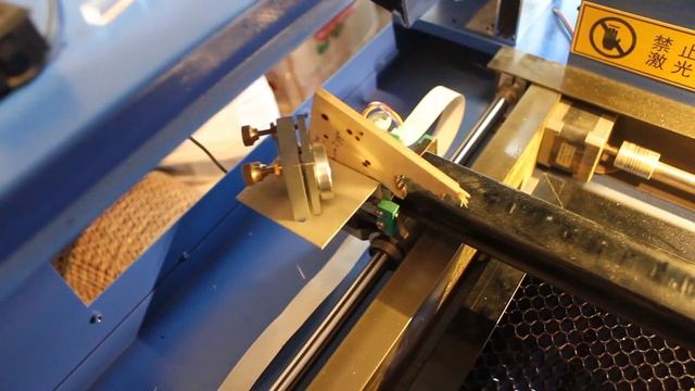 Лазерный станок из Китая. Замена 50 Вт трубки. Проверка мощности. смотреть онлайн