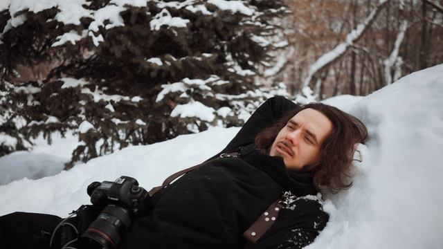 ДОРОГОЙ Canon 5D MARK 4 VS БЮДЖЕТНОГО Canon 250D смотреть онлайн