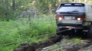 SsangYong Musso Off-road 4x4 mud.mpg