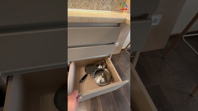 Відео огляд оренди 1 кім. квартири 52 м2, 4 пов.,бізнес клас, вул. Під Дубом, 26 Forum Apartment