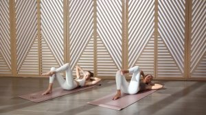 5 MIN FLAT BELLY PILATES AB Workout//NO EQUIPMENT//14 Day Challenge