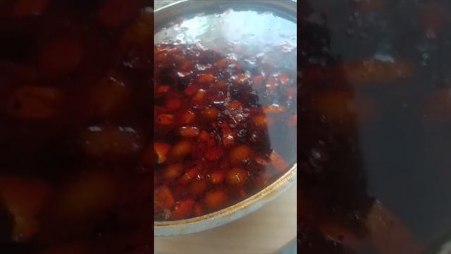 солянка сборная мясная в казане на костре, скоро полное видео и много всего интересного на канале ?