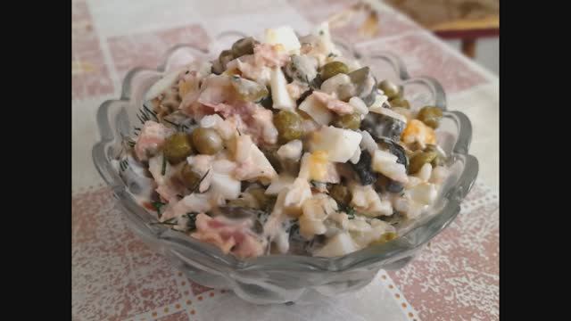 Рыбный салат с тунцом и рисом