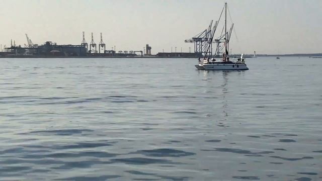 КРУИЗ НА МОРСКОМ КАТЕРЕ С МАШЕЙ БЕЛОВОЙ ВДОЛЬ ОДЕССКОГО ПОБЕРЕЖЬЯ, НЕМНОГО ХОРОШЕГО НАСТРОЕНИЯ!