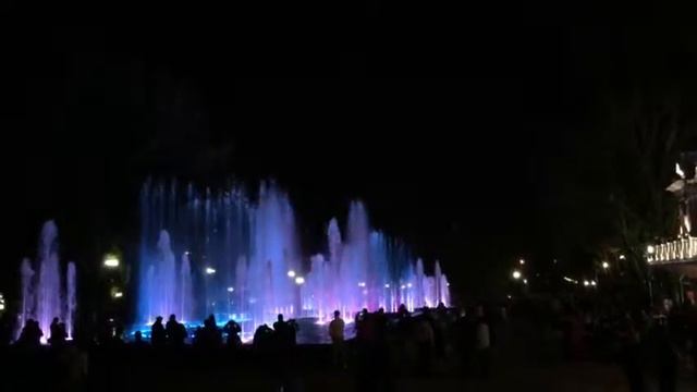 Краснодар, Фонтан Аврора, 23 апреля, красота