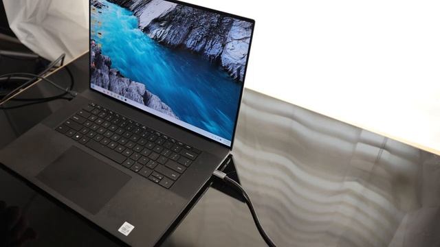 8K HDMI USB-C 5-in-1 Multiport Adapter смотреть онлайн