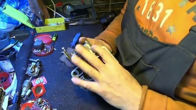 Ремонт по почте Ока 1111 сборка карбюратора смотреть онлайн