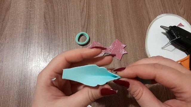Простые бантики из фоамирана. Делаем шаблон самостоятельно для бантиков из фоамирана