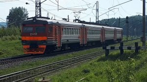 Электричка Верещагино - Пермь-2 на станции Чайковская