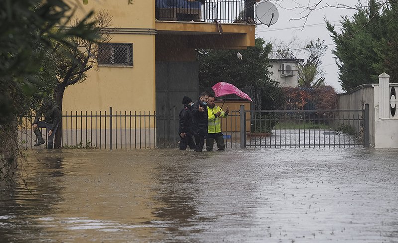 Растет число жертв разрушительного наводнения в Италии / События на ТВЦ