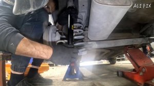 Как заменить задние амортизаторы в сборе на Шевроле Авео 2004-2011 гг. chevrolet aveo