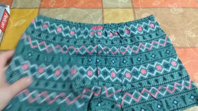 Новогодние мужские трусы пеликан смотреть онлайн