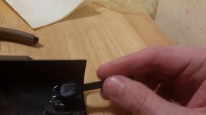 Ремонт крепления пластикового порога на Ланос