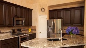 Дизайн кухни  Коричневая кухня