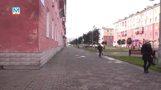 Выгнал детей с детской площадки смотреть онлайн