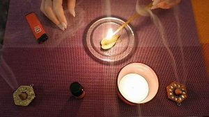 Ритуал с лавровым листом, на быстрый приход денег и удачу