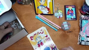 Распаковка коробочки с сюрпризом по аниме Sailor moon! Что же там внутри? Заглянем!