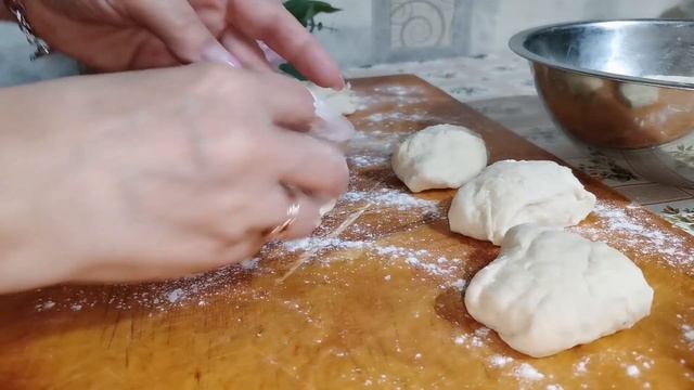 Пирожки постные с квашеной капустой