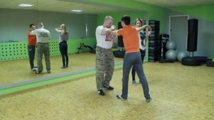 Самооборона: что делать, если на вас напали и начали душить
