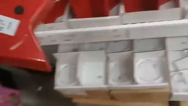 Vlogmas 1: УКРАШЕНИЯ для дома и как проходит МОЙ ВЫХОДНОЙ смотреть онлайн