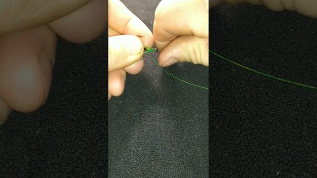 Как привязать тройник？#Рыбалка 2022 #Узлы для крючков. How to tie a tee？#Fishing 2022 #Hook knotsак смотреть онлайн