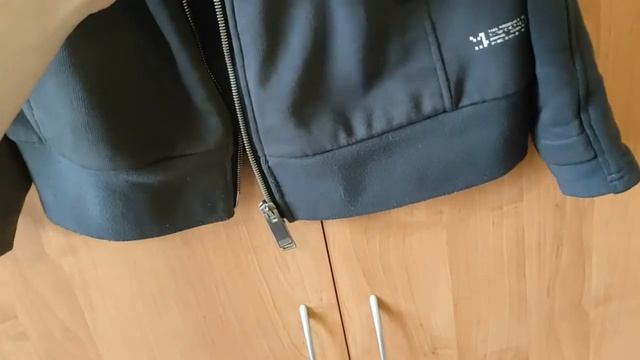 KRAKATAU 2020 кофта на молнии смотреть онлайн