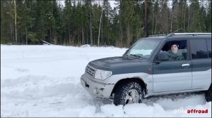 Нива и Pajero Pinin рубимся в последнем глубоком снегу
