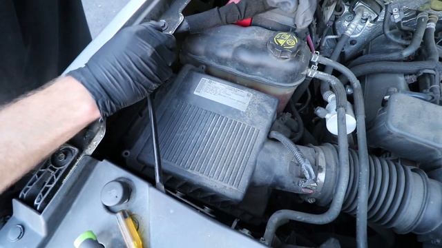 DIY Engine Air Filter Replacement | 2014-2018 Silverado & Sierra | Step-by-Step Guide смотреть онлайн