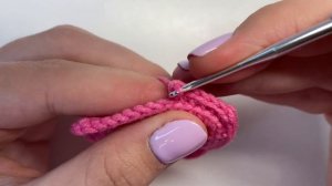 МК по вязанию  квадратной подарочной коробочки