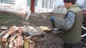 Гидравлический дровокол.